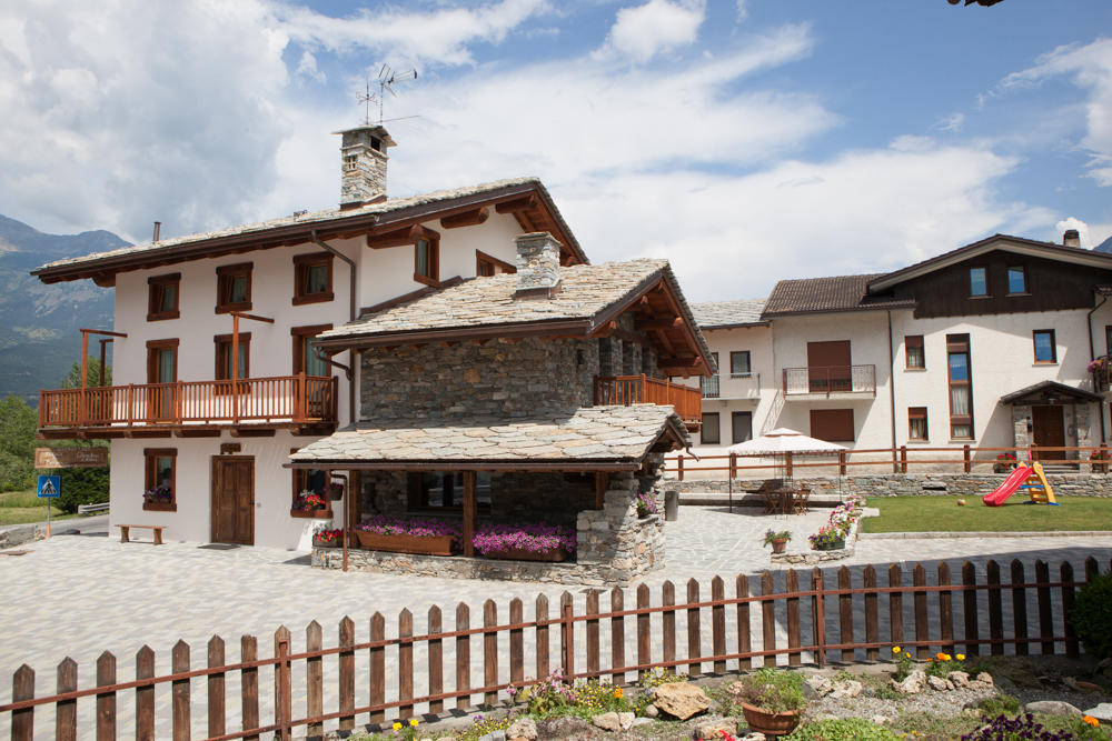 Relais Du Berger Hotell Aosta Exteriör bild